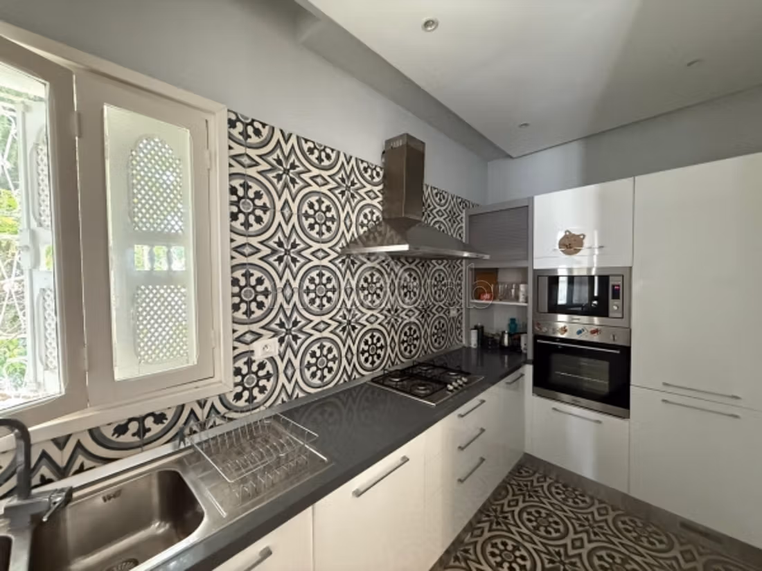 A vendre une villa à Kheireddine de la Goulette