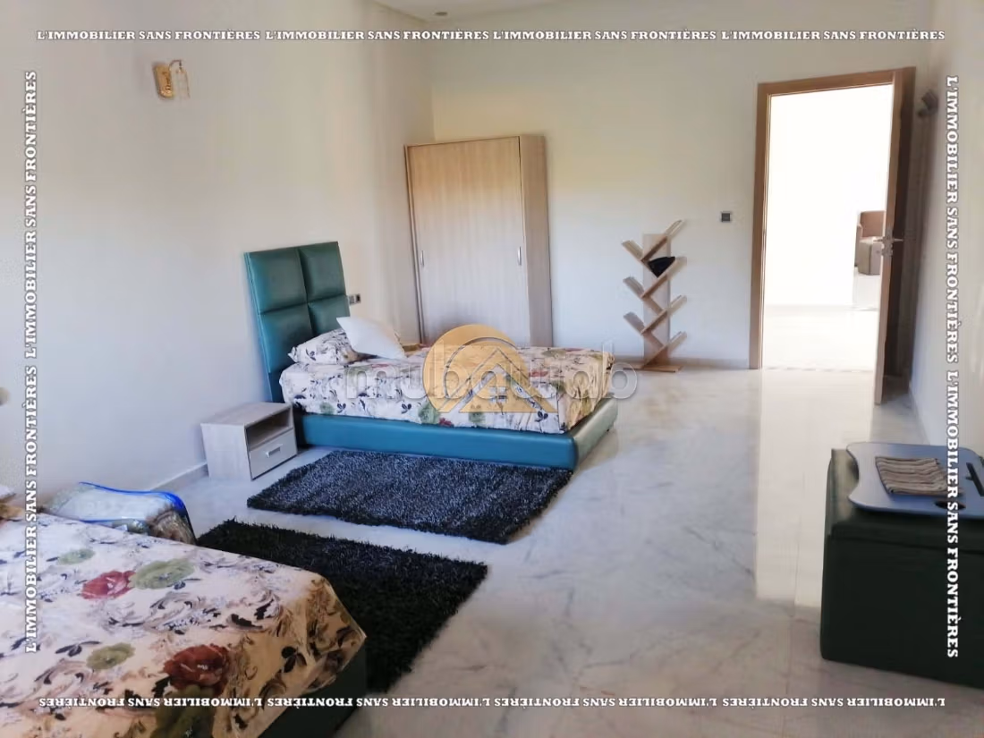 Proprietà in affitto. 3 belle camere da letto. Ammobiliato