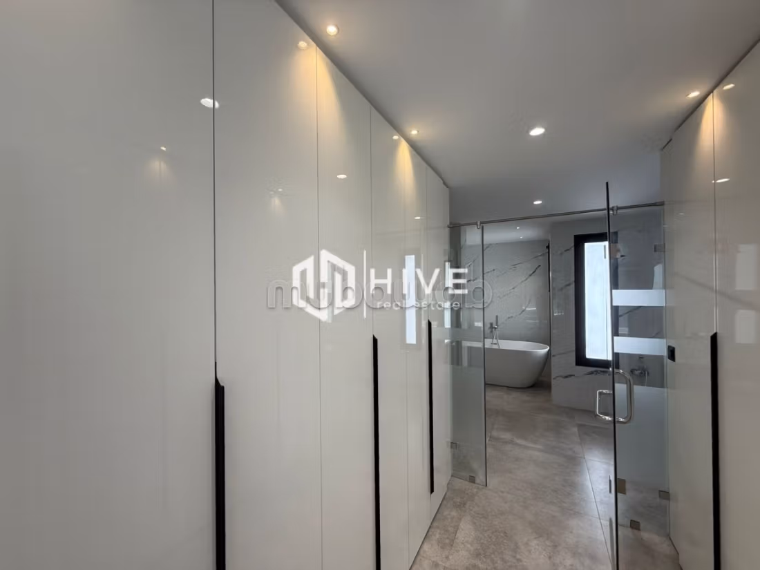 Location triplex in Gammarth