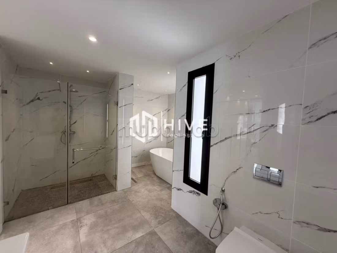 Location triplex in Gammarth