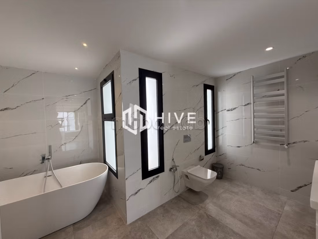 Location triplex in Gammarth