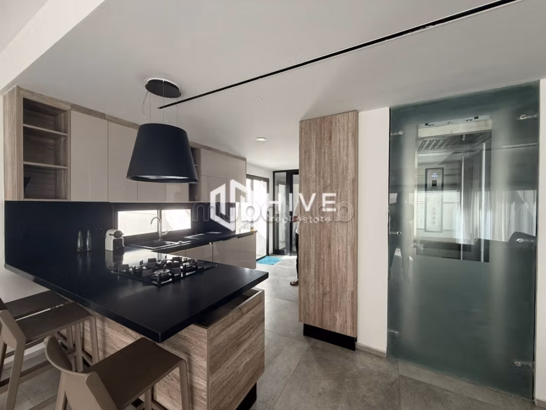 Location triplex in Gammarth