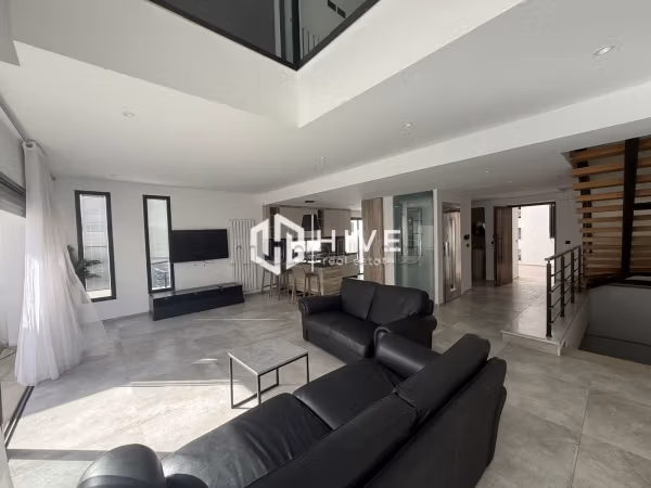 Location triplex in Gammarth