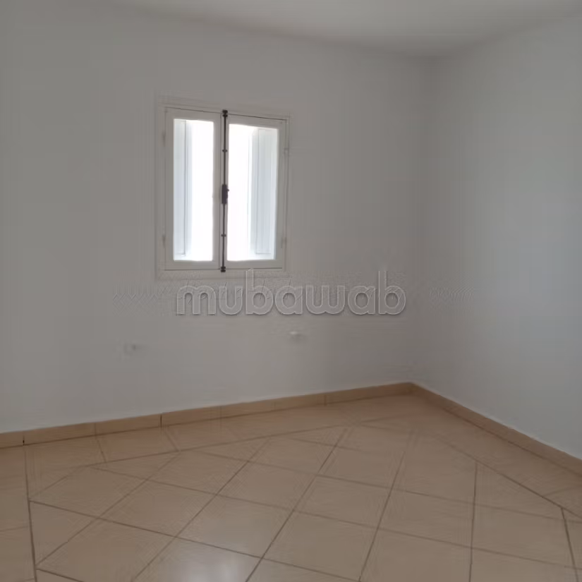 Location annuelle belle maison S3 à Houmtsouk