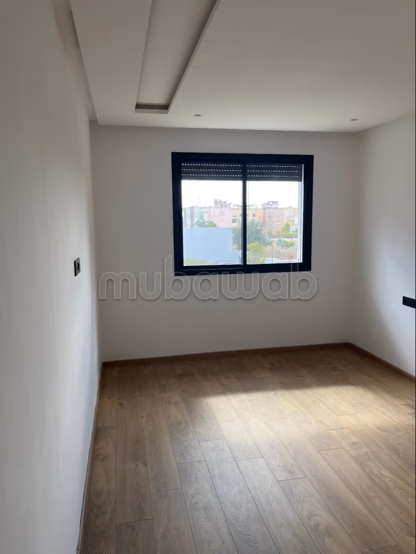 Très bel appartement en location à Laymoune. 4 pièces confor... - Поглед 2