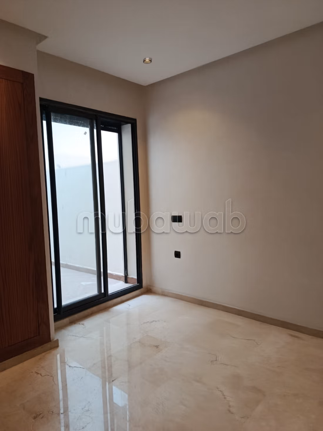 Studio neuf de 45 m² à louer – Roches Noires — 3