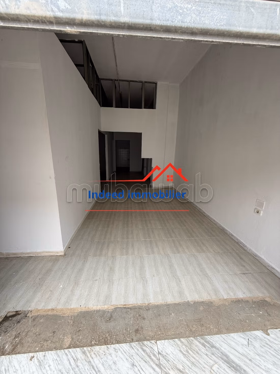 Depot for rent La Soukra