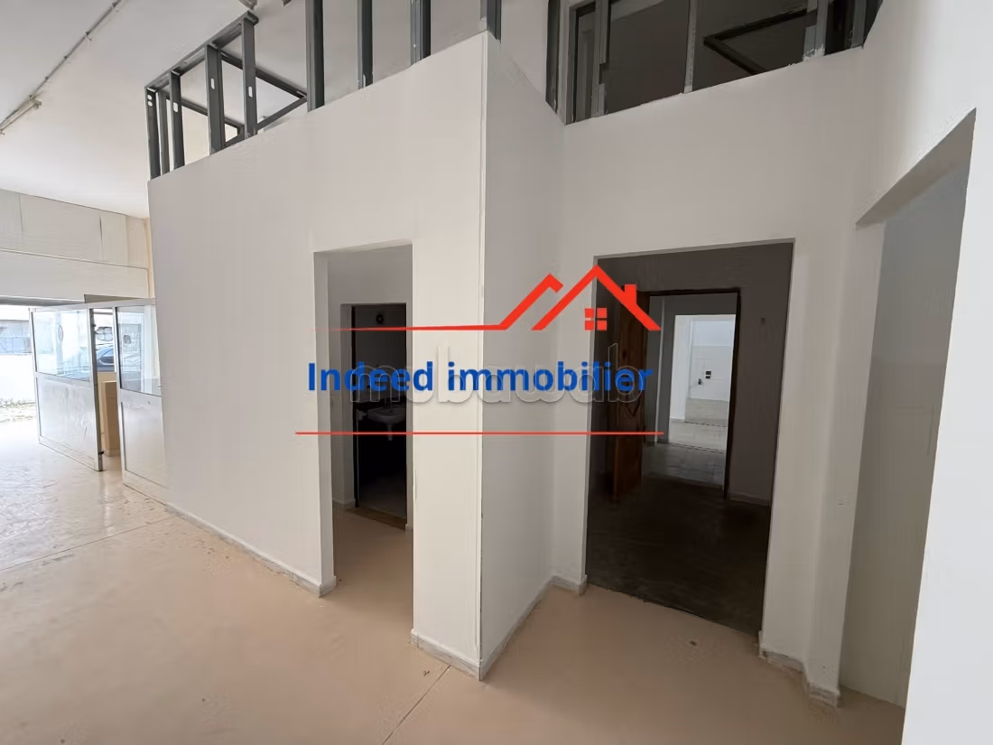 Depot for rent La Soukra