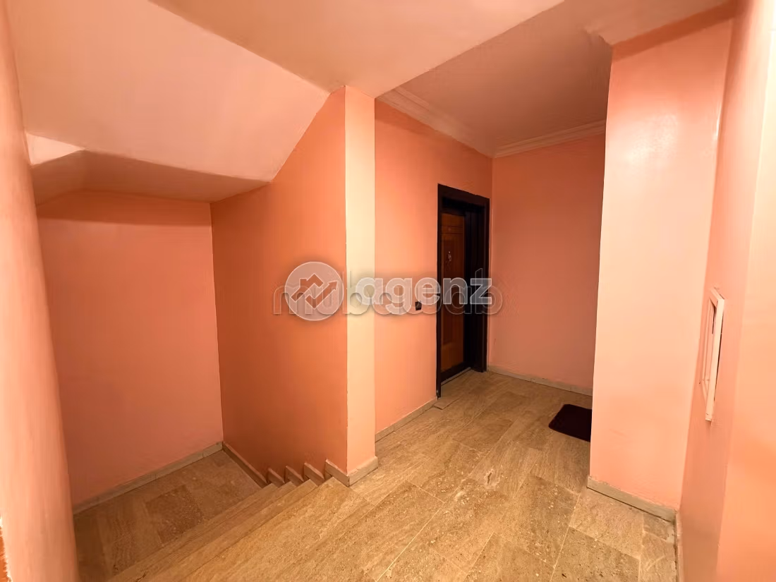 Appartement 96 m² à Camp Al Ghoul — 8