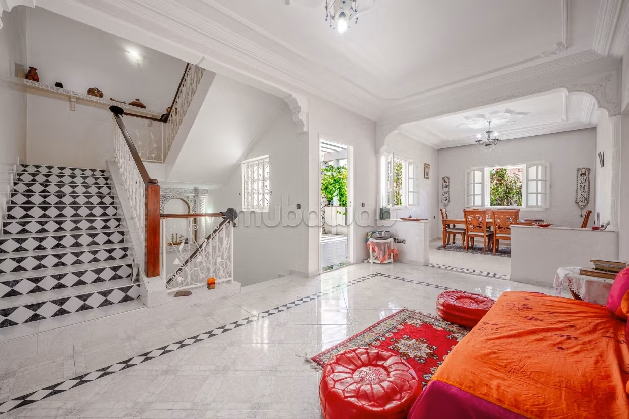 Maison à vendre à Quartier Masmoudi