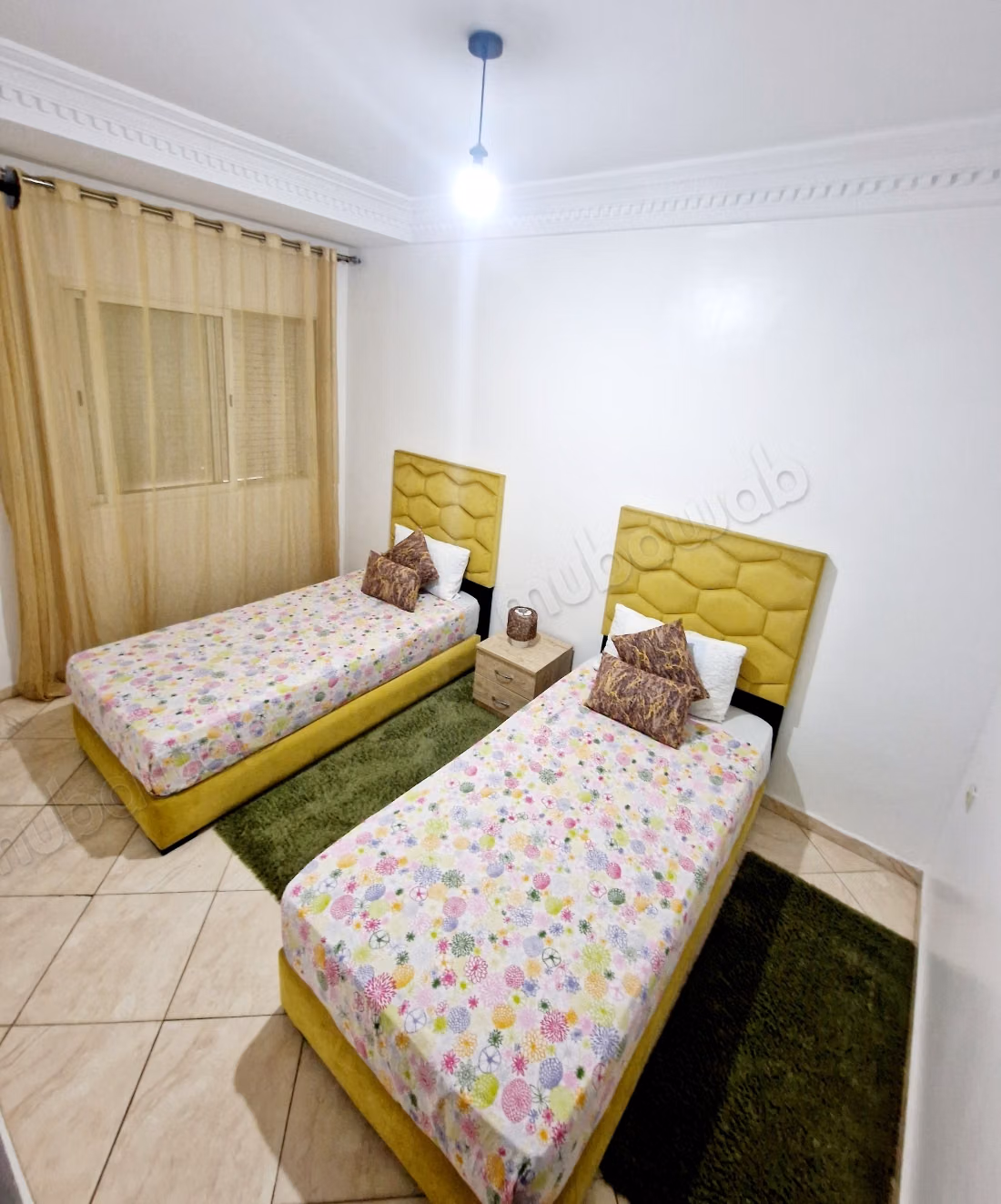 Location saisonnière à Le boulevard Mohammed V. 2 pièces. Concierge et climatisation