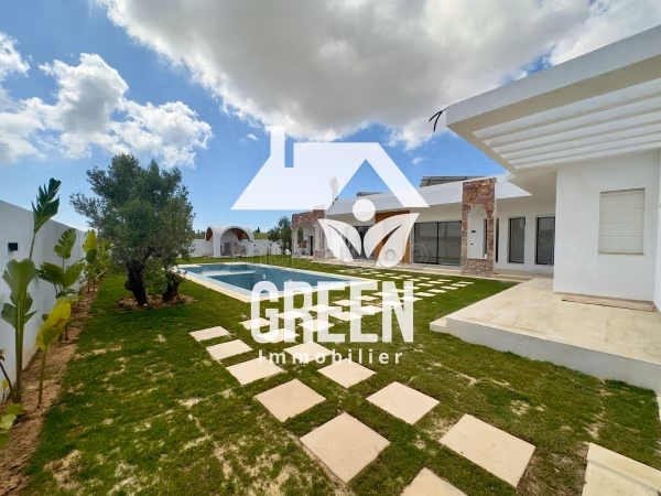 Villa shark