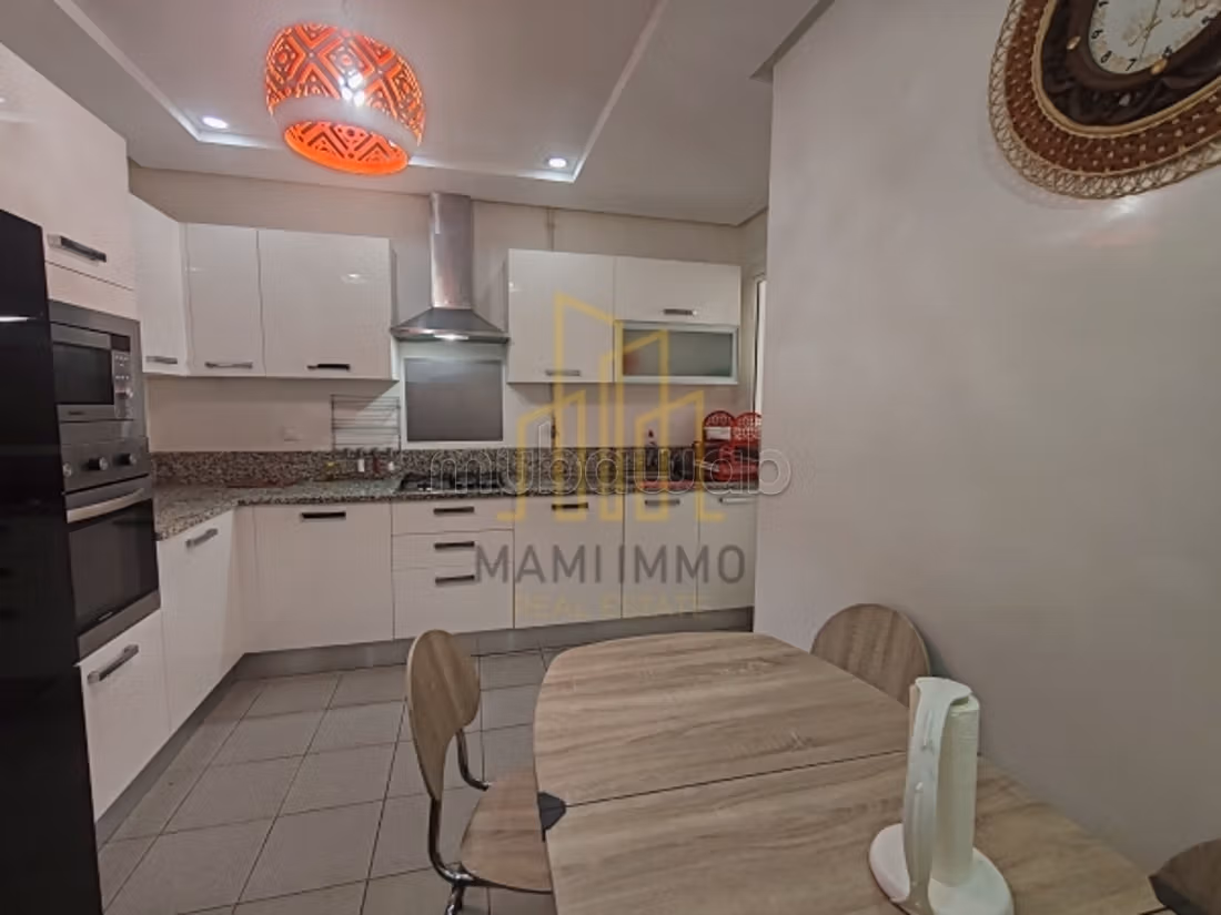 A louer un appartement S4 meublé Centre Urbain N