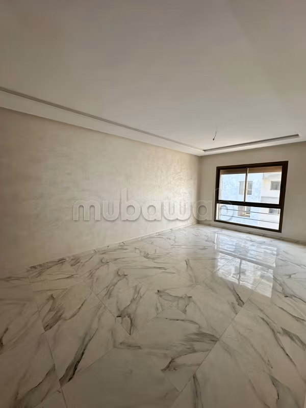 Appartement spacieux et neuf à louer 
Marjane