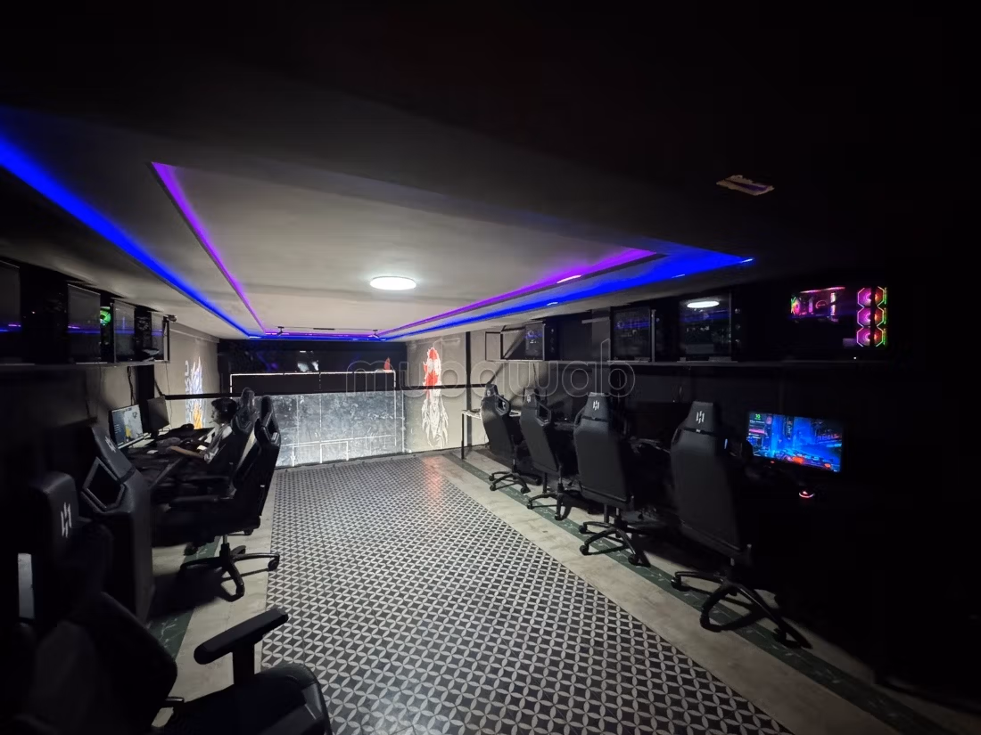 A ceder Sala de Juegos completamente equipada