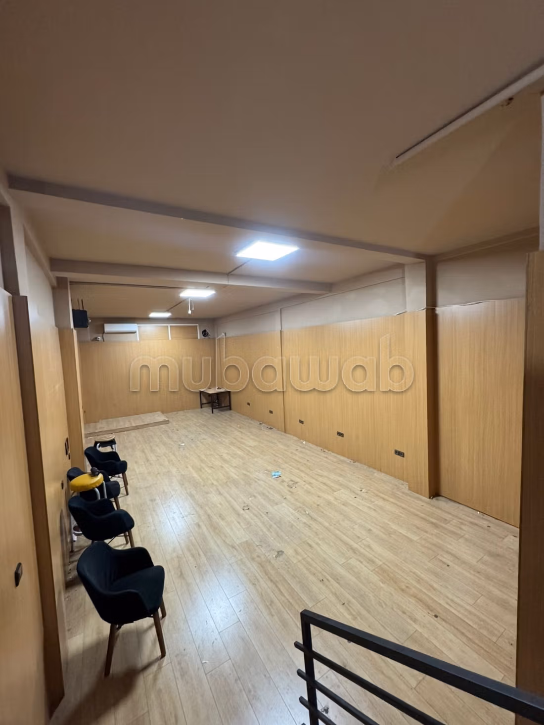 A ceder Sala de Juegos completamente equipada