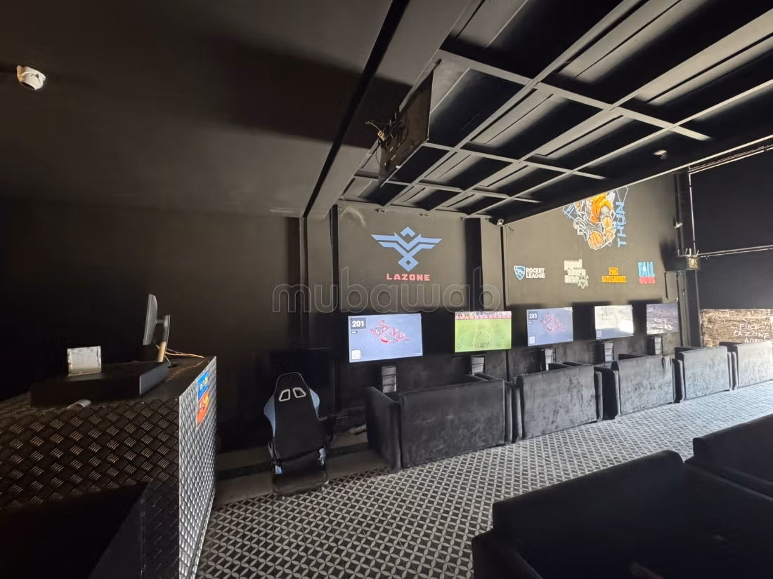 A ceder Sala de Juegos completamente equipada