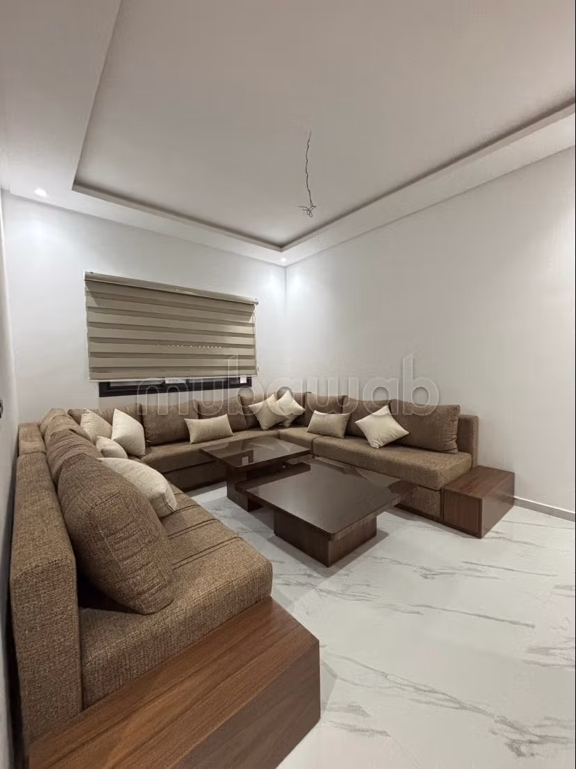Bel appartement en location à De La Plage. Surface de 120 m². Meublé