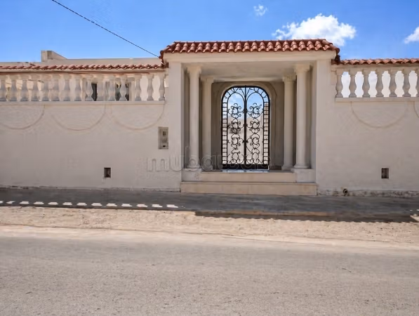 Villa 900m² à Zerkine Gabès proche plage Zarat