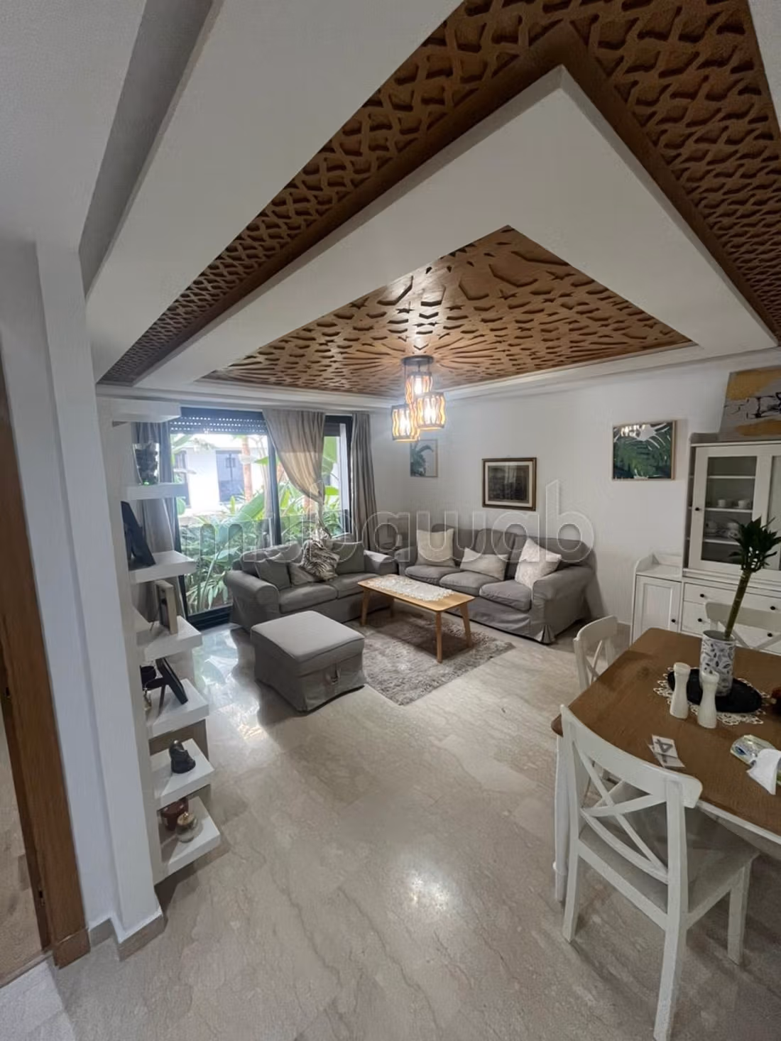 Louez cet appartement à Les Hôpitaux 
Bien meublé