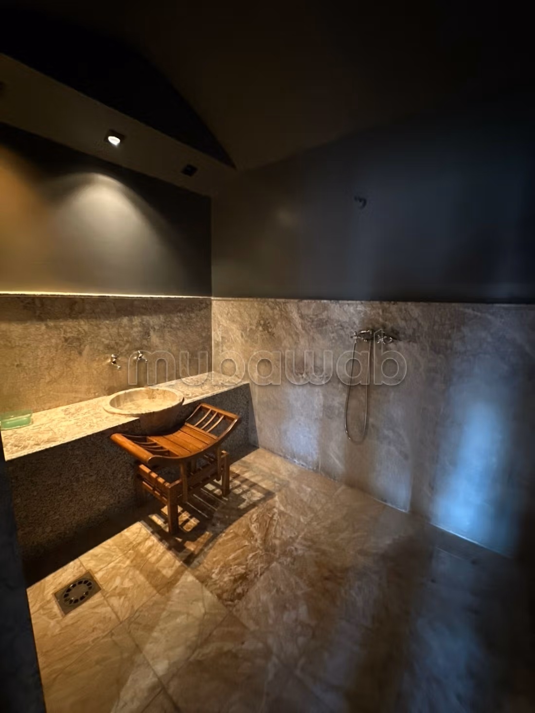 Vente d'un bel appartement à Palmier. 3 pièces confortables