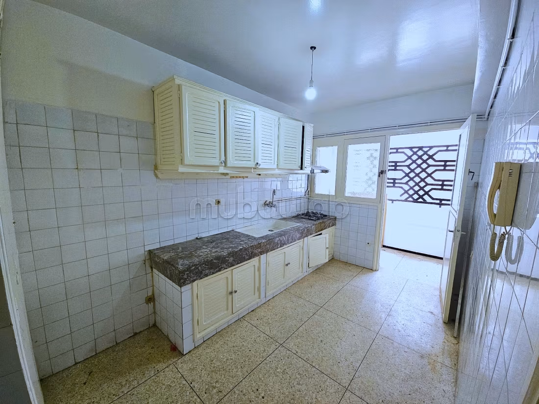 Très Bel Appartement Spacieux 3 Chambres à l'Agdal — 2