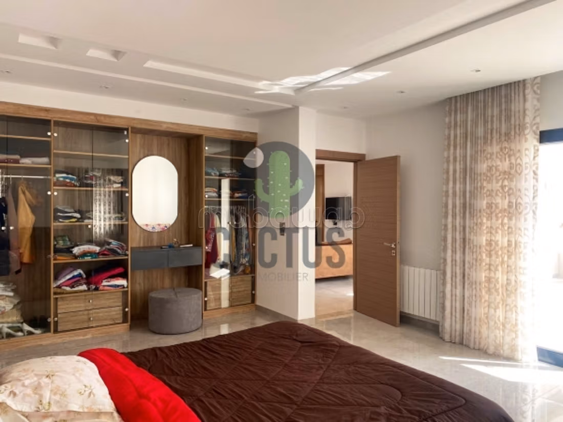 À Vendre Villa S5 avec piscine à AFH Mrezga
