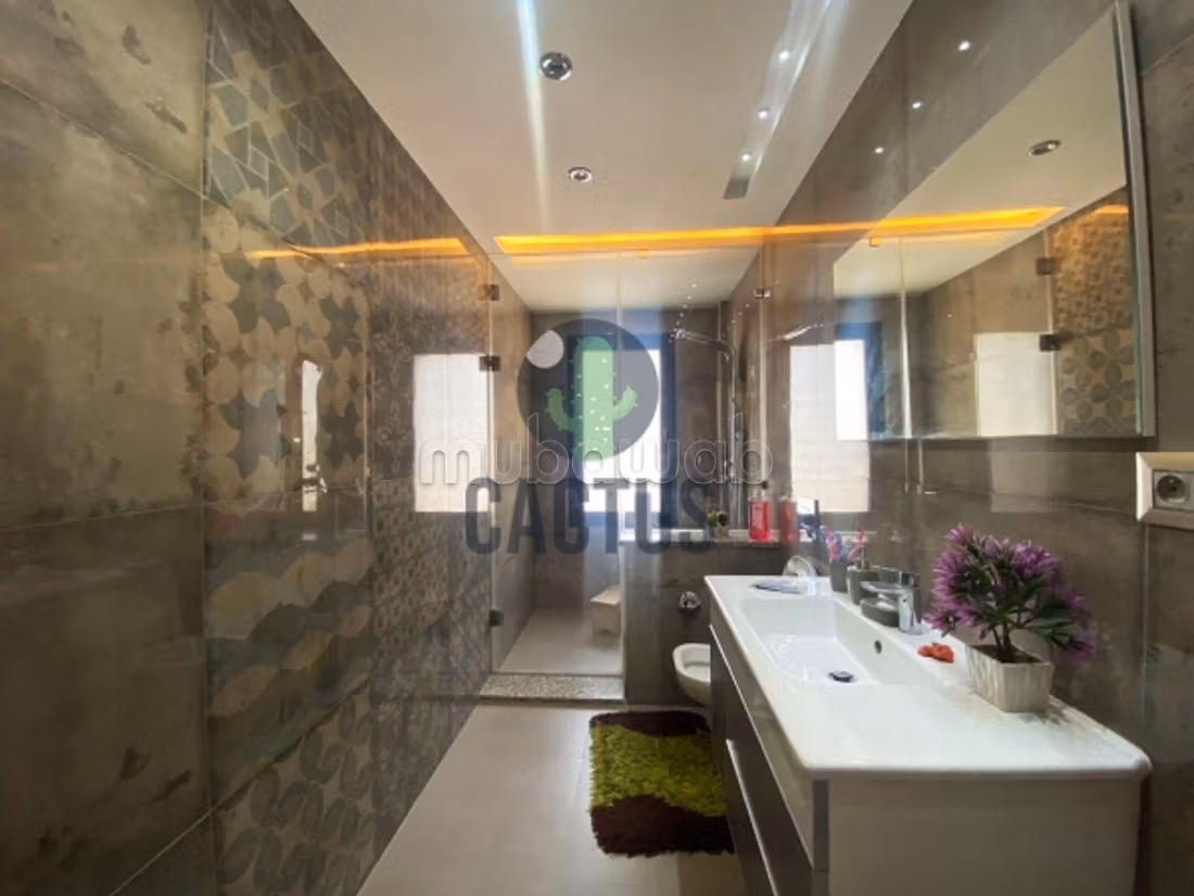 À Vendre Villa S5 avec piscine à AFH Mrezga