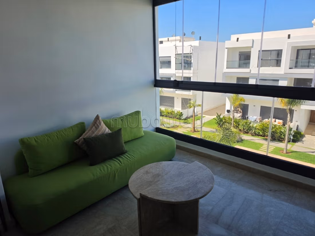 Vend appartement à menzah.
Surface totale 163 m².
Bien meublé — 2