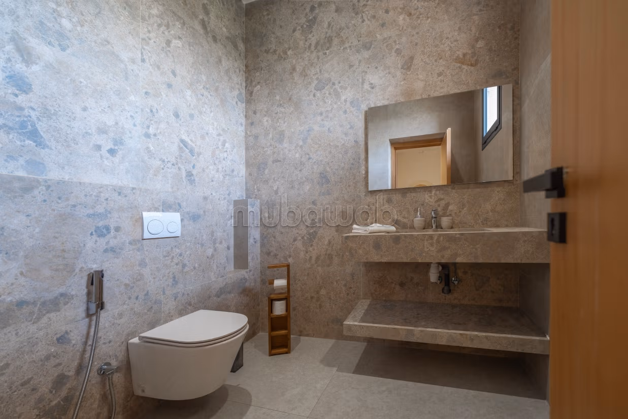 Luxe villa te huur met verwarmd jacuzzi Oppervlakte 400 m². Gemeubileerd
