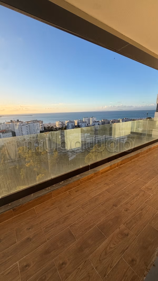 Appartement en vente avec vue splendide sur mer