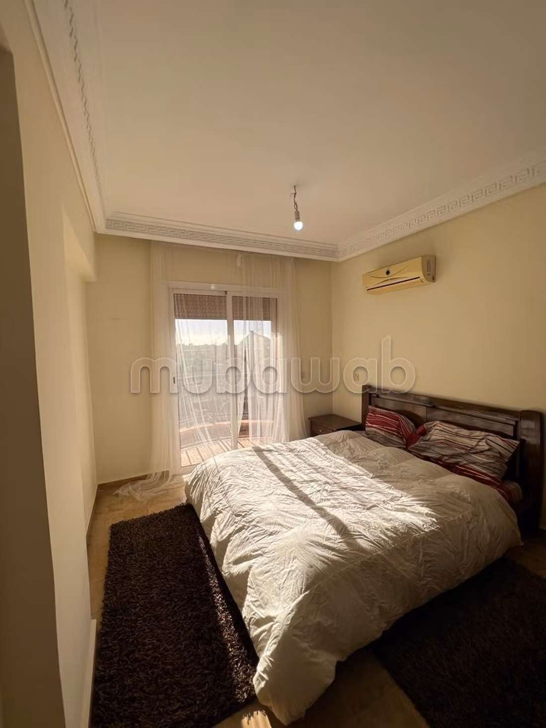 Muy bonito apartamento en alquiler en Victor Hugo. Superficie total 80 m². Bien amueblado