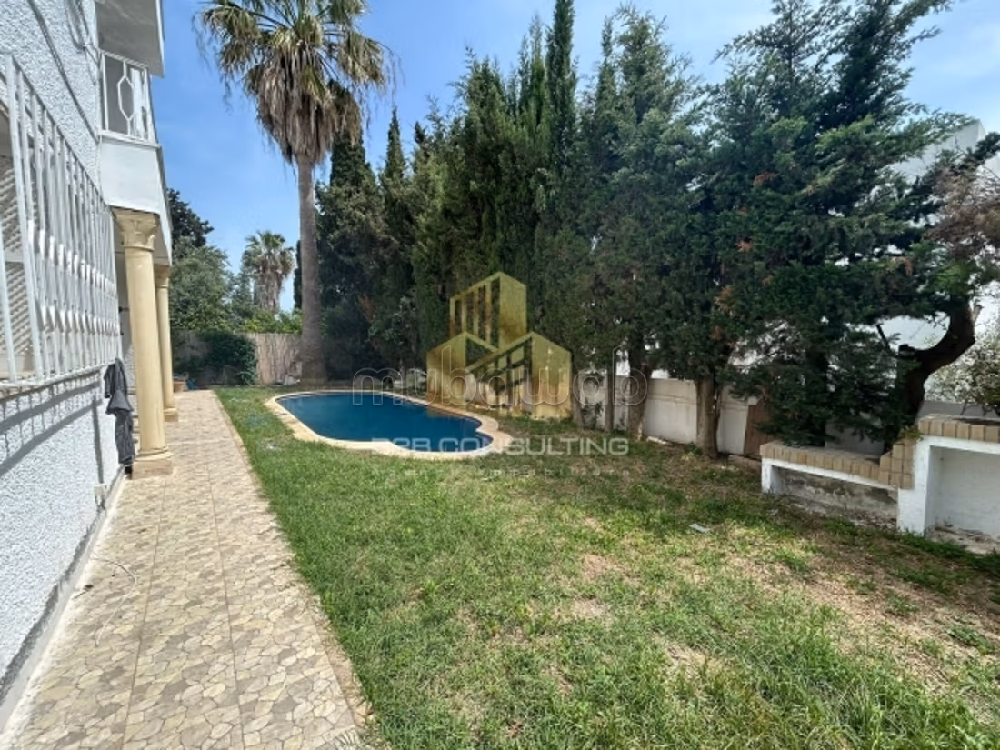 Location villa S 5 in Gammarth
