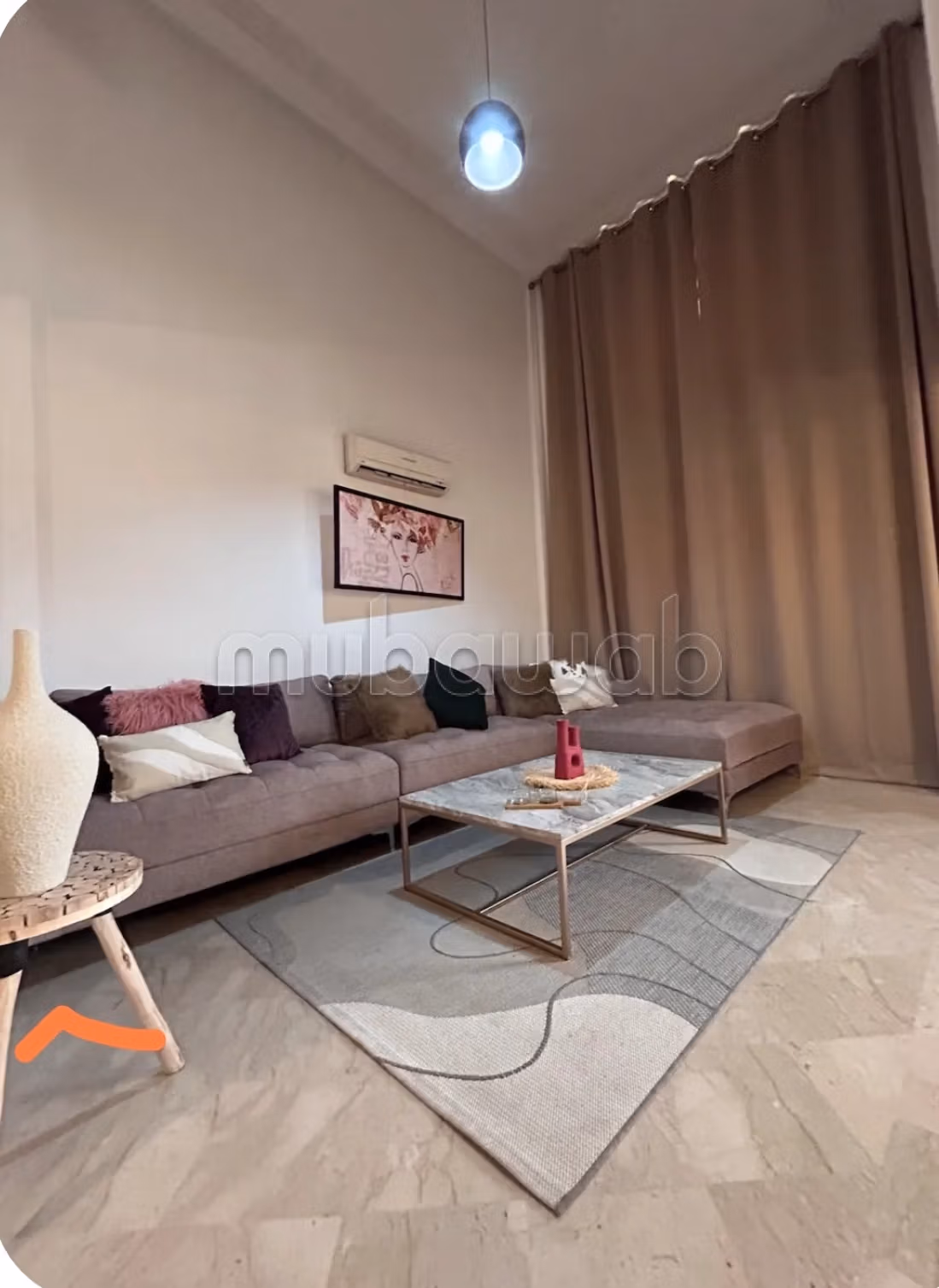 Louez cet appartement à victor Hugo.
3 pièces.
Meublé — 2