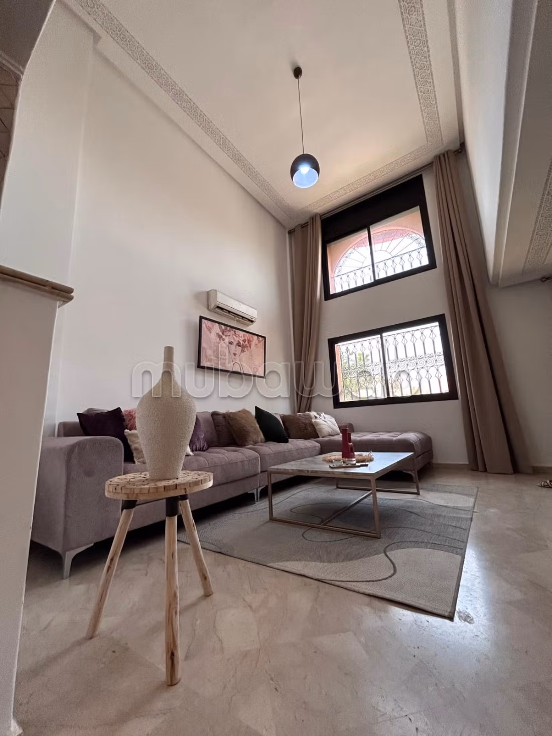 Louez cet appartement à victor Hugo.
3 pièces.
Meublé — 4