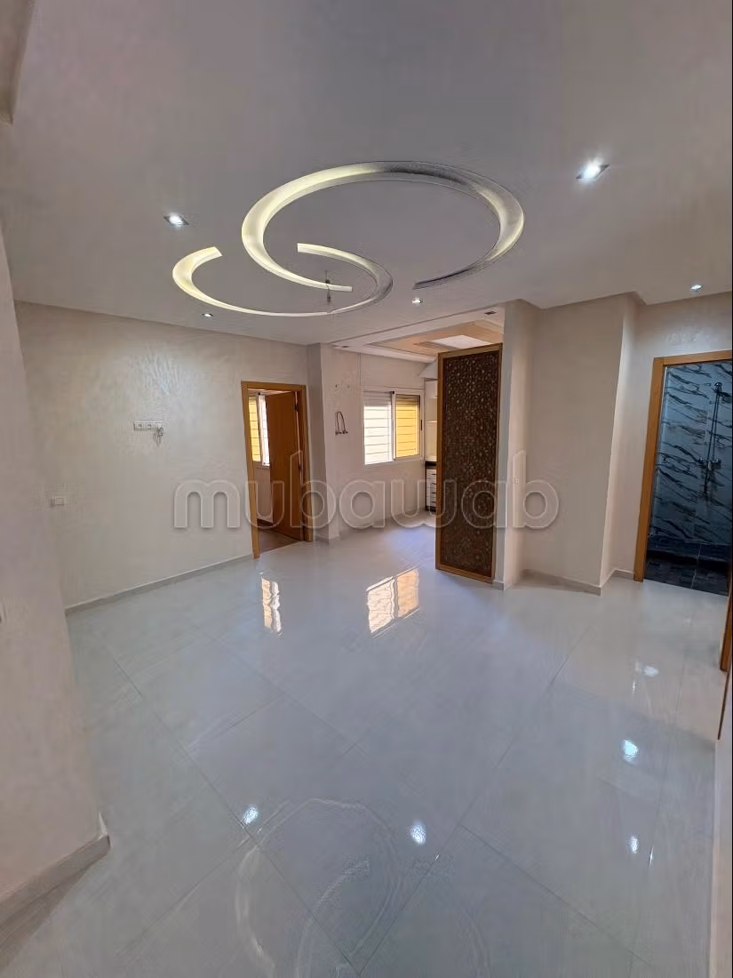 Appartement en vente à Plage Oued Cherrat. 3 grandes pièces. Antenne parabolique, résidence sécurisée — 2