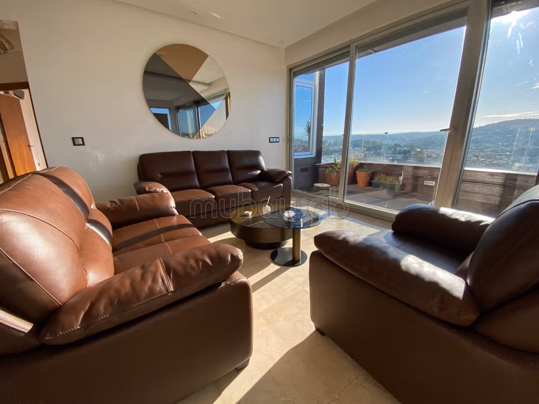Penthouse in Iberie. Dimension 200 m². Exceptional mountain view, Soundproofing