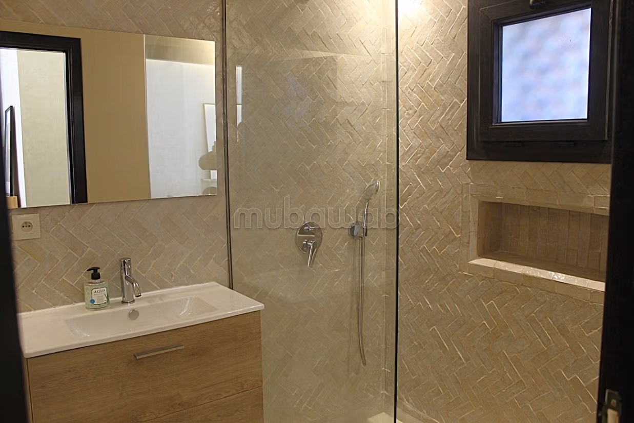 Ottimo studio con giardino privato