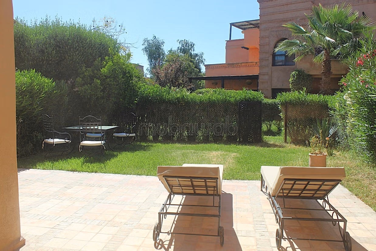 Ottimo studio con giardino privato