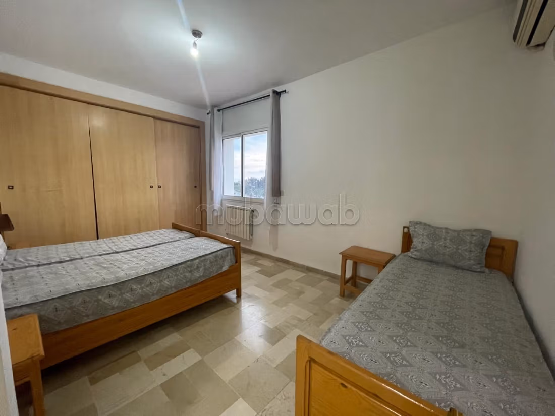 Ideally located apartment 100 m from the beach