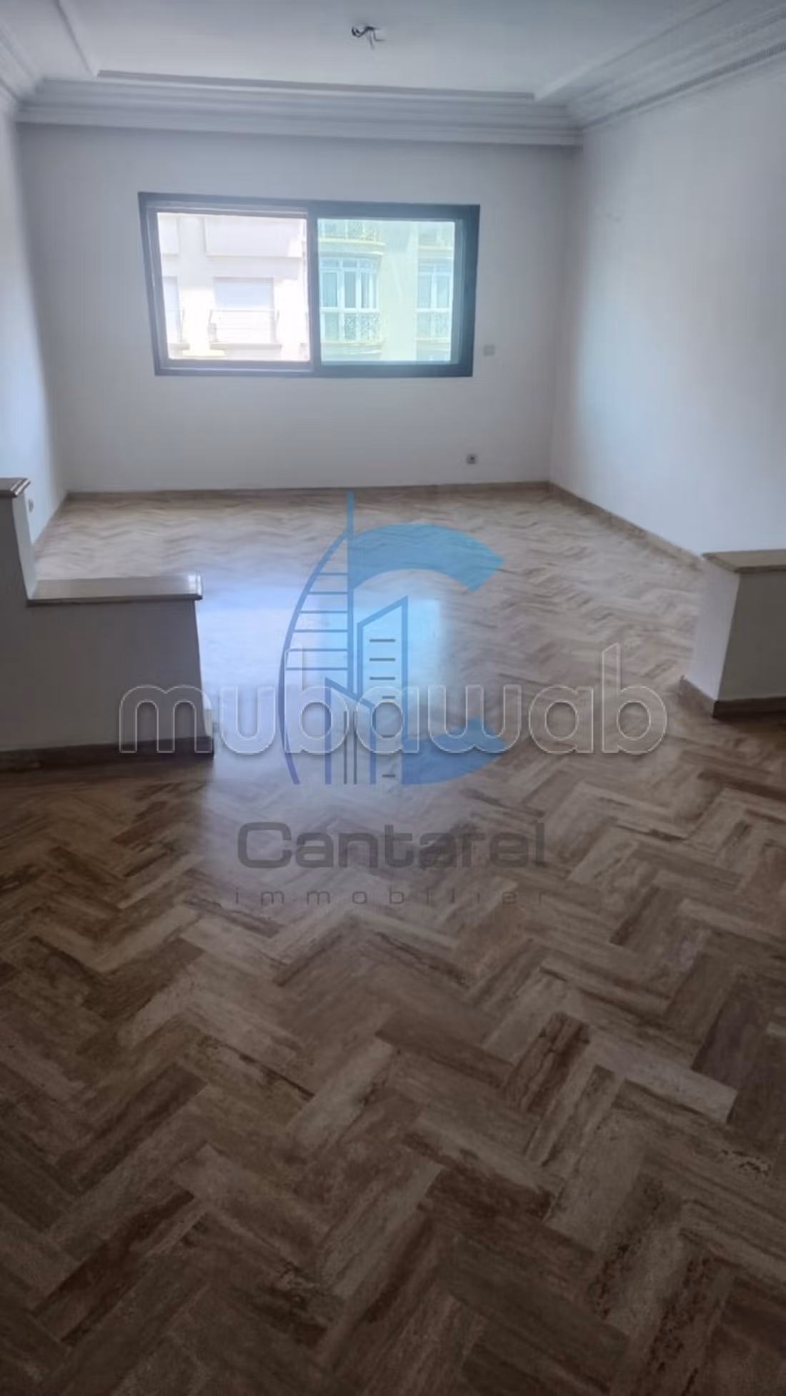 Goed ingerichte appartementen te koop in Ghandi