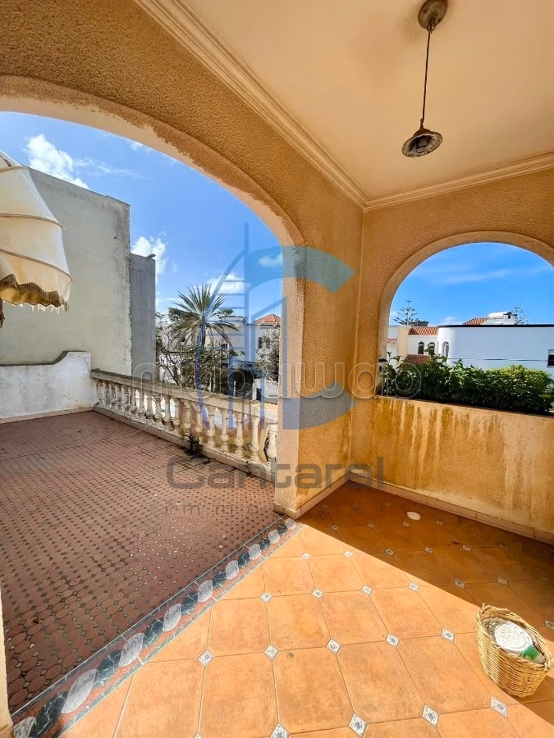 Venta villa ain diab
