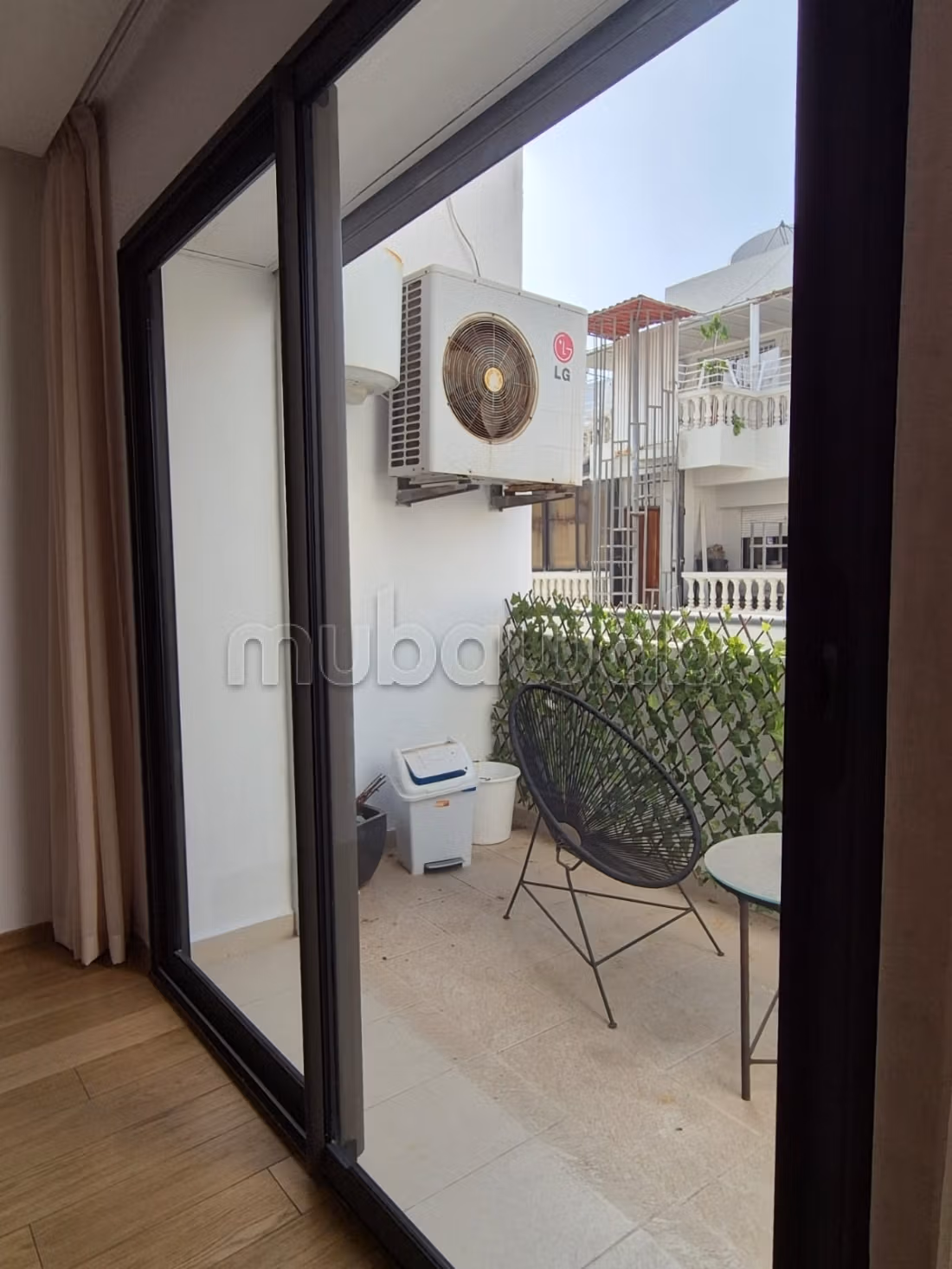 Apartment for rent in Triangle d'Or. Dimension 60 m²
