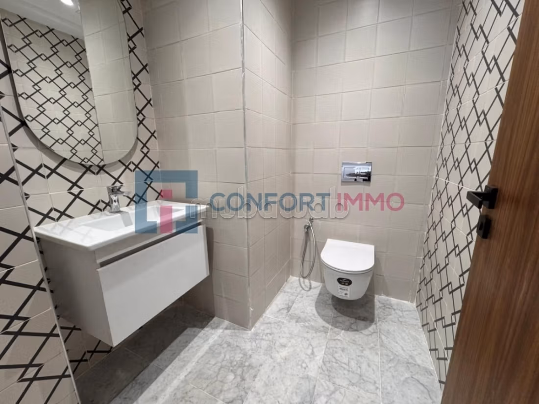 In vendita - Elegante appartamento S2 a La Marsa