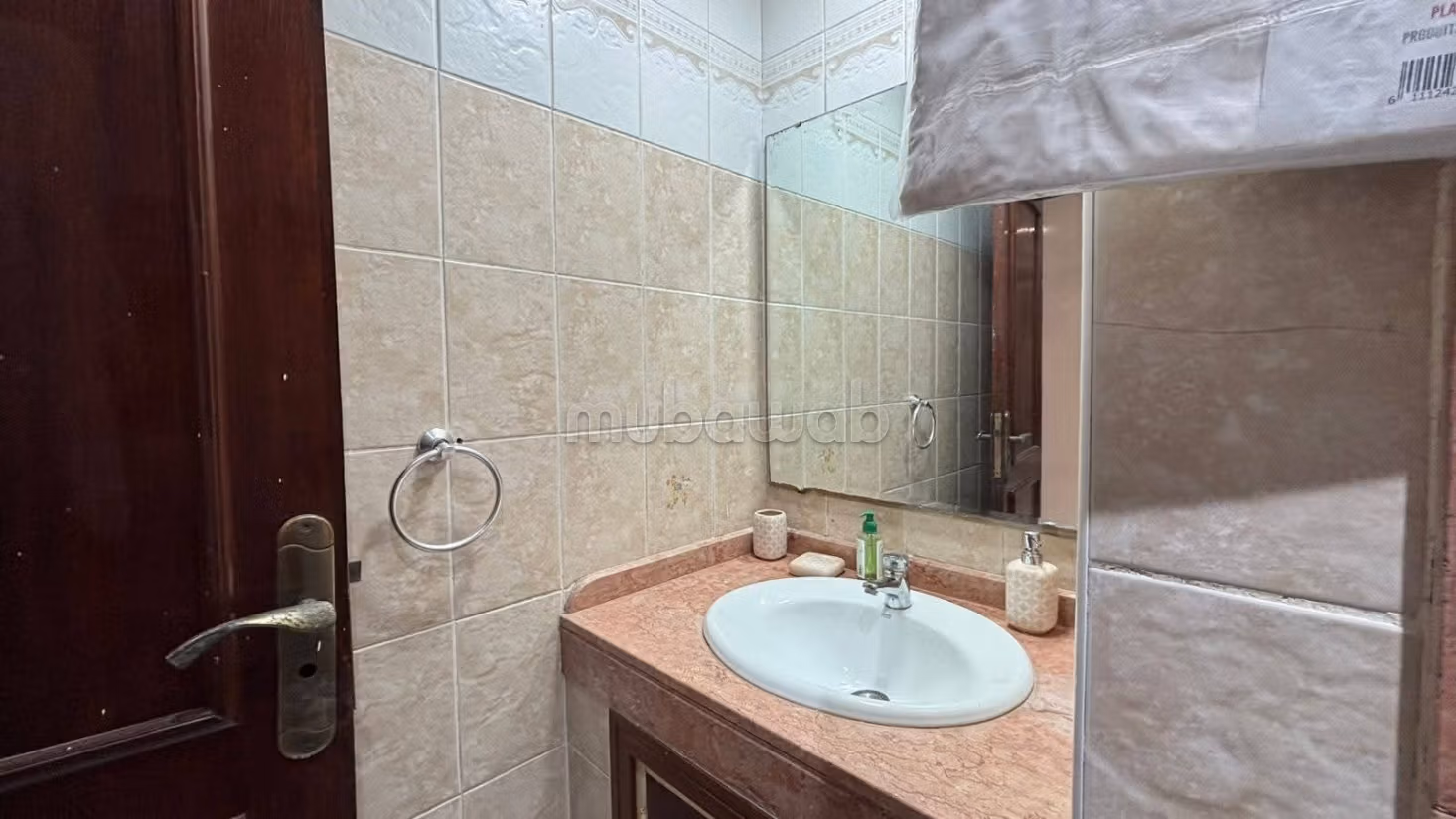 Superbe appartement à louer à Maârif Extension. 3 pièces. Meublé