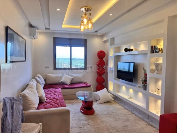 Fully equipped apartment with Atlas view