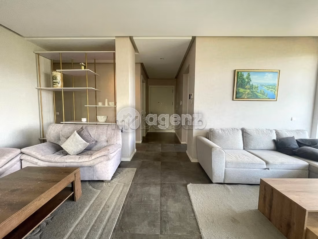 Appartamento in affitto di 345 m², 3 camere a Tamaris Dar Bouazza