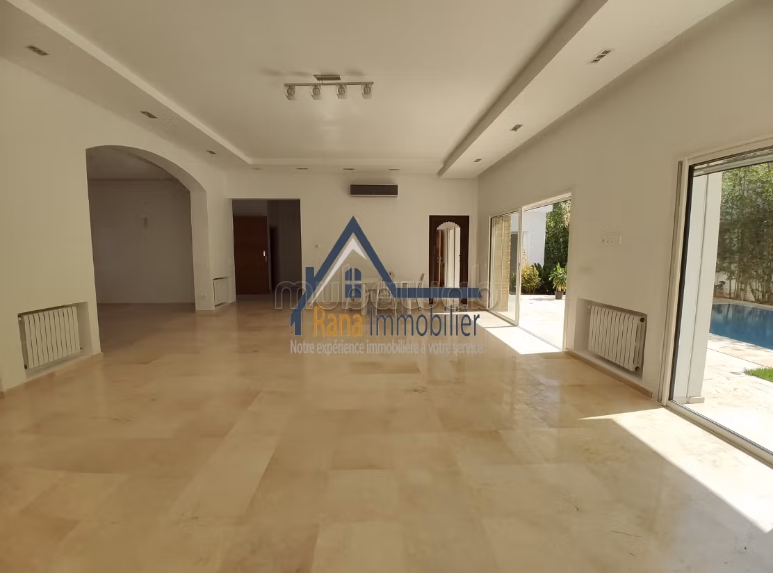 Villa à louer sur Souissi