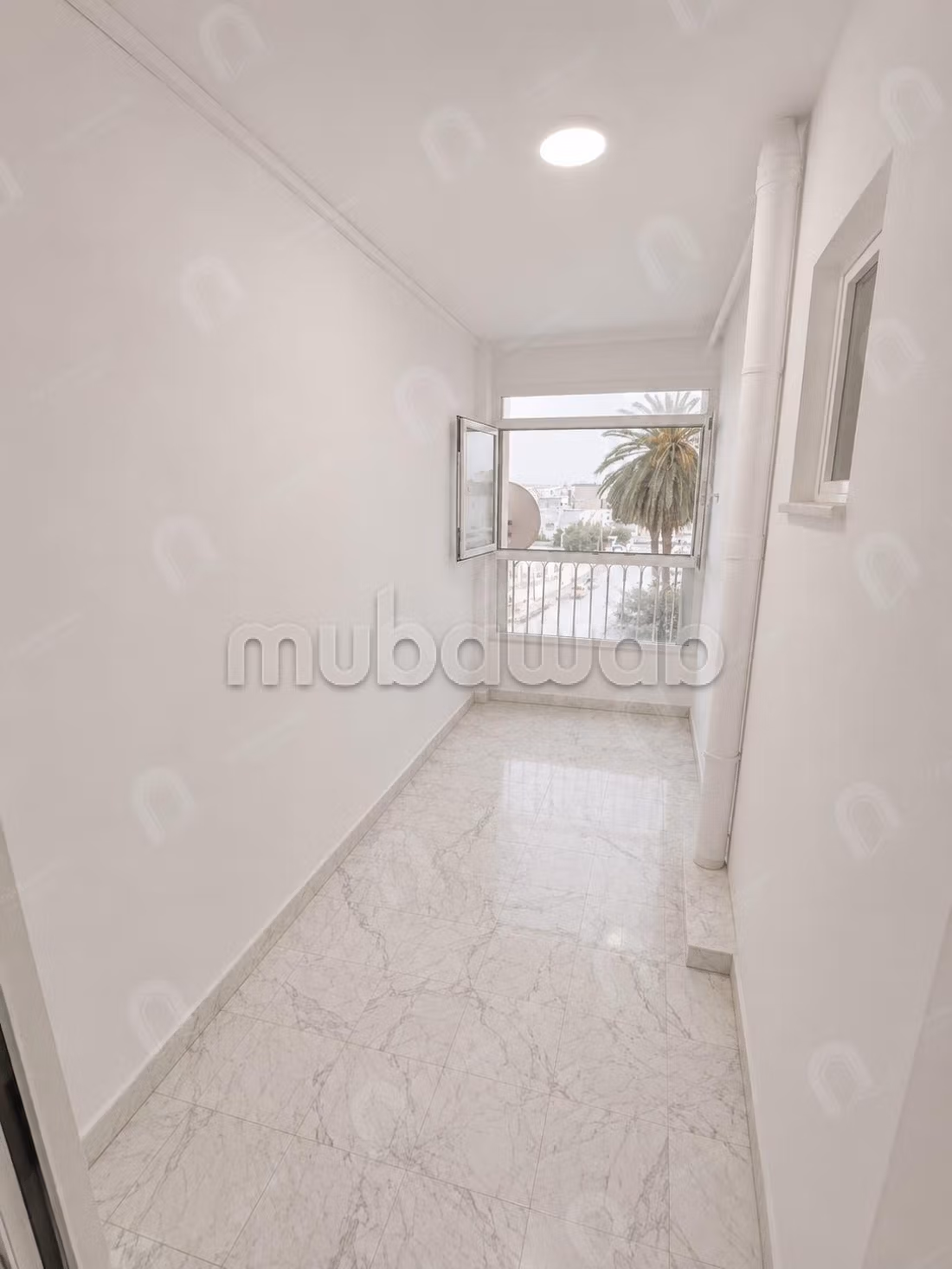A vendre un appartement S2 hst au bardo bouchouch