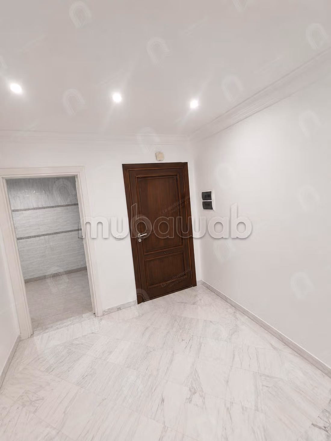 A vendre un appartement S2 hst au bardo bouchouch